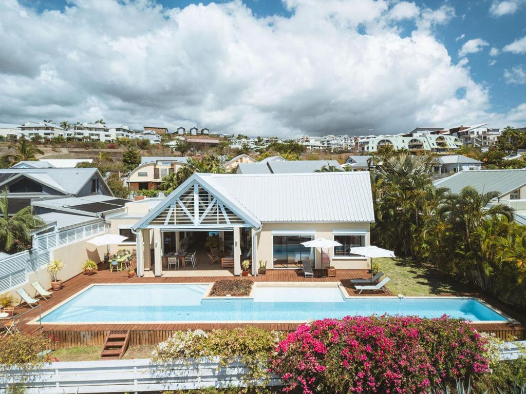Vue d’ensemble de Villa Lakaz et de son jardin